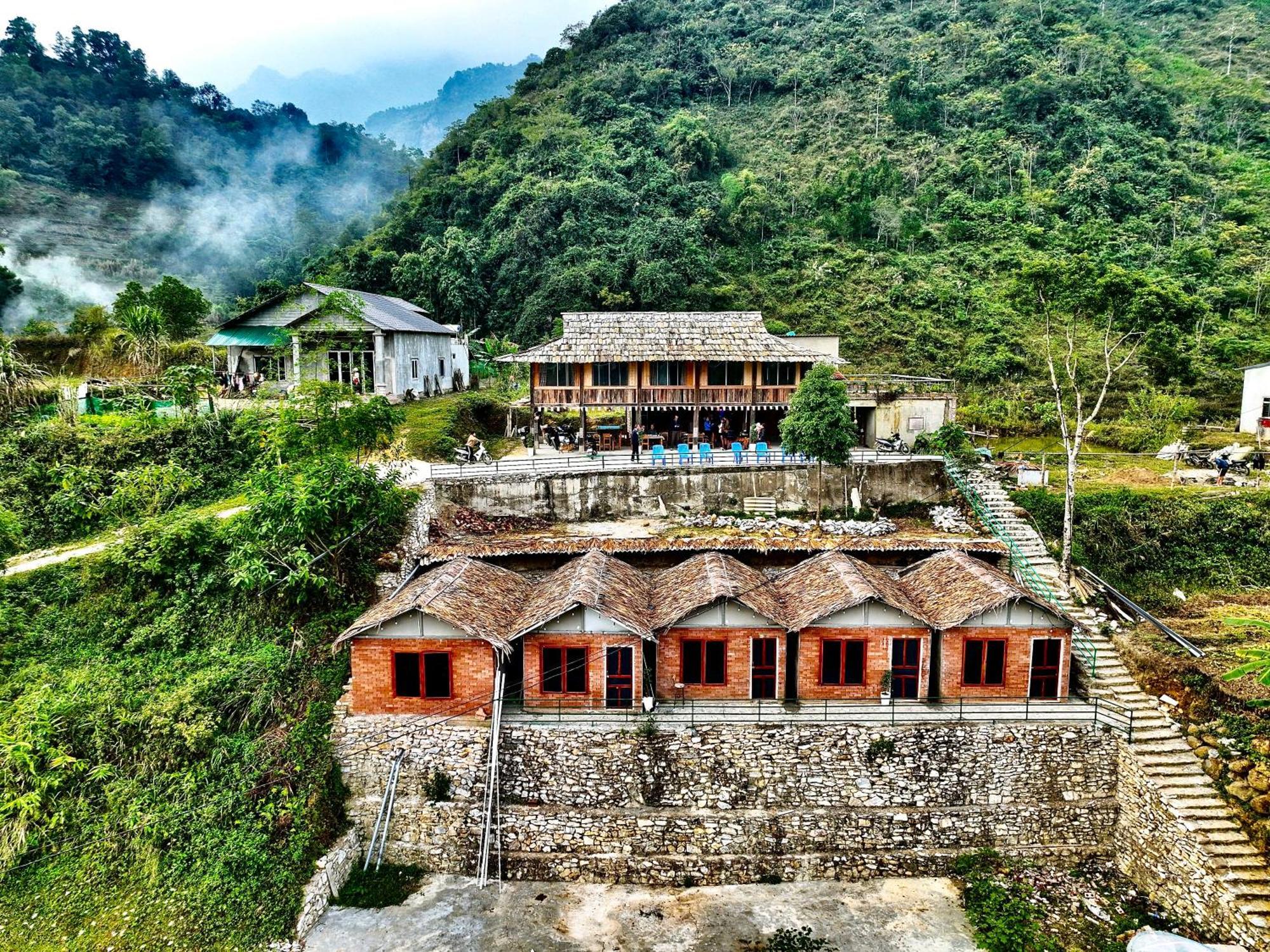 Du Gia Cozy Homestay & Tours Làng Cac Exterior photo