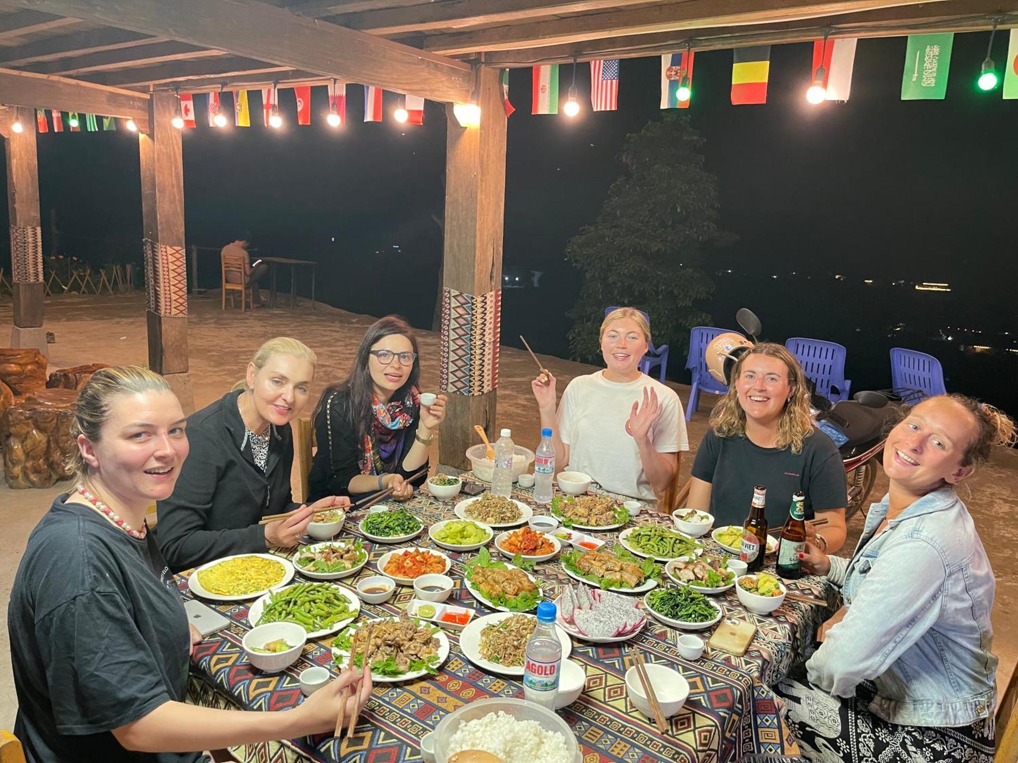 Du Gia Cozy Homestay & Tours Làng Cac Exterior photo